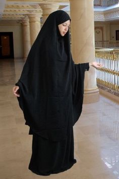 Black Khimar, Islamic Clothing Women, Design Hijab, Niqabi Girl, Hijab Stile, Modest Hijab, Muslimah Style, Masha Allah, Muslim Dresses