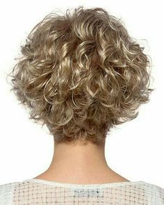 Curly Hair Photos, Blonde Curls, Short Curly Haircuts, Best Short Haircuts, Penteado Cabelo Curto, Curly Bob Hairstyles, Curly Hair Cuts, Hair Photo, Short Curly Hair