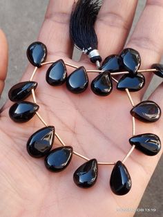 Gorgeous Black Onyx Pear AAA Full Strand Natural Gemstone Necklace Making & DIY Jewelry Making Gems Beads Gemstone : Black Onyx  Size : 17X11X5 to 15X10X5 MM Shape : Pear Weight  : 126 Cts. Pieces : 16 (100% NATURAL GEMSTONE) HOME PAGE- https://www.etsy.com/in-en/shop/RidhiSidhiBeads?ref=seller-platform-mcnav Natural Onyxgemstone BeadsBlack Onyx BeadBlack Onyx Gems15mm Beads17mm BeadsPear Black OnyxLoose Onyx BeadDIY Jewelry makingBlack Onyx StoneGorgeous Black OnyxAAA Black OnyxHigh Quality Bea Natural Gemstone Necklace, Precious Beads, Necklace Making, Black Onyx Stone, Semi Precious Beads, Onyx Bead, Diy Schmuck, Onyx Stone, Bijoux Diy