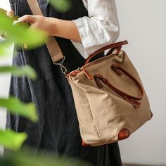 Eny Cotton Canvas Tote bag With Vegetable Tanned Leather Trim | Peili Animal Hide, Red A, Guitar Strap, Strap Tops, Leather Zipper, Color Khaki, Hunter Green, Vegetable Tanned Leather, Canvas Tote Bag