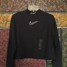 Turtle Neck Collar, Nike Running Shirt, Long Sleeve Activewear, Nike Long Sleeve, Womens Shirt, Ladies Tee Shirts, Nike Tshirt, Nike Womens, Long Sleeve Tee Shirts