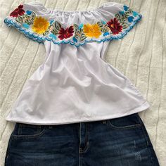 Hand Made White Mexican Shirt With Flowers New This Shirts Are Hand Made From Community’s That I Grow Up With Size Up For More Room Since The Are Slim Fit Casual White Top With Floral Embroidery, Yellow Floral Embroidery Tops For Vacation, Yellow Floral Embroidery Blouse For Vacation, White Tops With Floral Embroidery For Day Out, Casual Yellow Top With Floral Embroidery, Yellow Cotton Tops With Floral Embroidery, Casual Multicolor Tops With Floral Embroidery, Mexico Shirt Outfit, Casual Multicolor Floral Embroidery Shirt