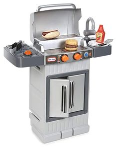 an outdoor gas grill with two burners and three hot dogs on the top shelf