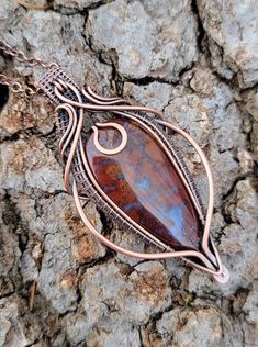 Wirewrap Jewelry, Weaving Wire, Red Moss Agate, Crystal Necklaces, Diy Wire Jewelry, Handmade Wire Jewelry, Wire Weaving, Handmade Wire, Wrapped Jewelry