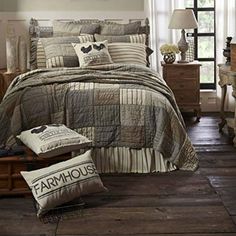 Sawyer Mill Charcoal Luxury King Quilt 120Wx105L Color: Gray. California King Quilts, Design Ložnic, Bedroom Quilts, Plaid Quilt, Farmhouse Bedding, Farmhouse Bedroom Decor, Farmhouse Bedroom, King Quilt, Quilt Set