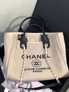 ?? Chanel Handbags Tote, Chanel Tote Bag, Chanel Tote, Handbags Tote, Dior Shoes, Timeless Handbag, Luxe Fashion, Chanel Handbags, Exclusive Designs