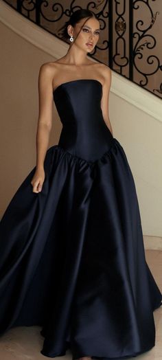 Wedding Guest Ball Gown, Gala Wedding Dress Guest, Black Drop Waist Dress, Winter Gala Dress, Black Prom Gown, Tailor Design, Informal Dress, Satin Prom Dresses, Carpet Dress