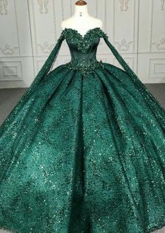 Emerald Ball Gown, Bar In Home, Green Princess Dress, Green Quinceanera, Green Quinceanera Dresses, Green Quince, Flower Girl Gown