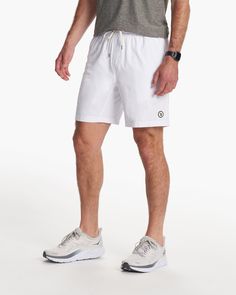 One short for every sport, the Kore Shorts have a classic athletic fit, falling just above the knee with an anywhere and everywhere versatility. Go commando in confidence with the breathable, boxer-brief liner. | Vuori Kore Shorts | White | XXL Vuori makes premium performance apparel inspired by the active Coastal California lifestyle; an integration of fitness, surf, sport, and art. Breaking down the boundaries of traditional activewear, we are a new perspective on performance apparel. White Functional Nylon Athletic Shorts, White Moisture-wicking Athletic Shorts For Light Sports, White Nylon Athletic Shorts With Short Leg, White Nylon Athletic Shorts For Sports, White Athletic Shorts With 4-way Stretch For Sports, White Athletic Shorts For Light Sports, White Sportswear Shorts For Light Sports, White 4-way Stretch Athletic Shorts For Sports, Sporty White 4-way Stretch Shorts