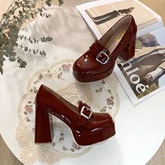 Dr Shoes, Cute Shoes Heels, Funky Shoes, Platform Block Heels, Fancy Shoes, Cute Heels, Girly Shoes, Shoe Inspo, College Style