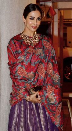 Malaika Arora Khan, Malaika Arora, Saif Ali Khan, Live Photos, Dress Indian Style, Ali Khan, Indian Wedding Outfits, Indian Designer Outfits, Indian Attire