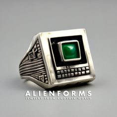 ♦ cyberpunk computer ring  ♦ Available in all ring sizes ♦ comes in an elegant ring box ♦ Handcrafted in house Cyberpunk Computer, Nerd Rings, Geek Wedding Rings, Vintage Computer, Geek Wedding, Computer Nerd, Mens Gold Rings, Retro Ring, Jewelry Manufacturers