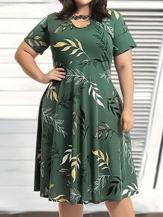 Plus Size Casual Dress With Plant Print Green Boho  Short Sleeve Knitted Fabric Tropical A Line Medium Stretch  Women Plus Clothing, size features are:Bust: ,Length: ,Sleeve Length: Easy Plus Size Dress Pattern Free, Simple Dress Styles, Elegant Floral Dress, Shirred Waist Dress, Butterfly Sleeve Dress, Casual Dresses Plus Size, Sewing Tops, Dress Patterns Free