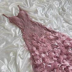 Homecoming Dresses Bodycon, Beaded Fairy, Pink Cherry Blossom, Pink Dress Women, Prom Long, Vintage Prom, Prom Dresses Vintage, Pink Cherry