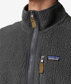 Founded with a passion for the outdoors, Patagonia has become a symbol of sustainable craftsmanship since its inception. Built on a vision to create high-performance gear while protecting the planet, this brand continues to blend functionality with eco-consciousness.Step into the cool breeze of Fall/Winter 2024 with the Patagonia Retro Pile Vest in grigio—your ultimate layer of warmth and style. This timeless piece combines cozy fleece material with a sophisticated design, perfect for those chil Patagonia Retro Pile, Patagonia Retro, Cool Breeze, Fall Winter 2024, Bank Card, Sleeveless Vest, Winter 2024, Outdoor Apparel, The Outdoors