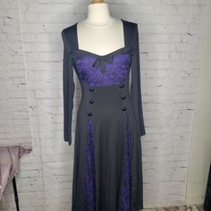 Dressfo Long Sleeve Lace Detailed Dress In Black & Purple New With Tags. Never Worn. No Smoke Or Pets. Armpit To Armpit (Laying Flat): 16" Shoulder To Hem: 45" Polyester/Machine Washable Please Note: The Color Is Purple Even Though The Photo Makes It Look Blue. Tds223 Purple A-line Dress For Night Out, Purple Stretch Midi Dress For Evening, Stretch Purple Midi Dress For Evening, Purple A-line Fitted Dress, Purple Fitted A-line Dress, Purple Stretch Midi Dress, Gothic Purple Dress For Costume Party, Black Purple Lace Dress, Fitted Lavender Midi Dress With Long Sleeves