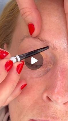 Relume on Instagram: "Watch as Laura transform these skinny brows! One of my favorite clients!  When you have skinny brows, it’s important to work with what you have and less is always more.  #broweducation #browtutorial #skinnybrows #browmakeup" Work With What You Have, Brows For Older Women, How To Line Eyebrows, How To Apply Eyebrows For Beginners, Sparse Eyebrows How To Fill In, Brow Tutorial For Sparse Brows, How To Do Straight Eyebrows, Eye Brows Aesthetic, How To Look Younger