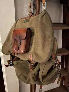 Explorer Aesthetic, Buffalo Jackson, Leather Working Projects, Aesthetic Hiking, Leather Kits, Canvas Backpacks, Adventure Ideas