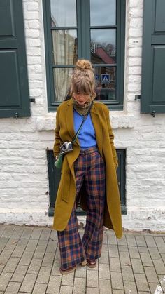 Rok Outfit, Look Boho Chic, Mode Casual, Drafting Patterns, Fashion Blouse, Plaid Pants, Look Vintage