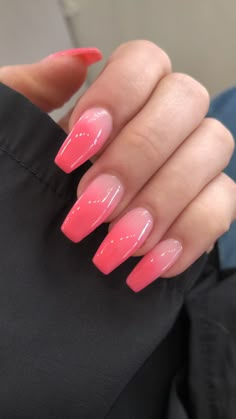 Pink Ombré Nails, Press On Nail Designs, Poly Gel, Pink Ombre Nails, Manicure Gel, Ombre Acrylic Nails, Fashion Star, Best Nail Art, Nails Polish