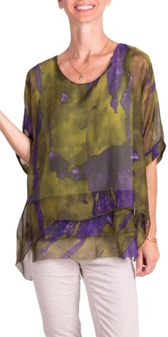 Our Classic Kaftan Style Blouse with Frayed Edge Under Layer Hem with an Acid Wash Print. 100% Silk // Interior: 95% Viscose, 5% Elastic Fits Sizes XS- XL Made in Italy Kaftan Style, Silk Kaftan, Scarf Sale, Blouse Pants, Style Blouse, Knitted Coat, Linen Bag, Acid Wash, Sweater Skirt