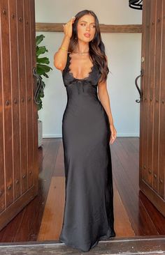 Black Corset Maxi Dress, Casual Dress Maxi, Prom Dresses Unique Classy, Black Satin Maxi Dress Outfit, Winter Formal Long Dress, Deep V Cut Dress, Black Prom Dress Elegant, Asos Prom Dress, Unique Formal Dress