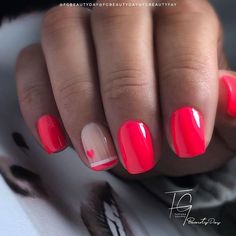 2024 Summer Nails Short, Summer Gel Nails Ideas 2024 Short, Red Nails With Accent Nail, Cute Valentines Nails Short, 2023 Nails, Nails Art Designs, Amazing Nails, Makijaż Smokey Eye, Latest Nail Art