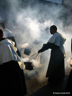 Monk Costume, Eucharistic Adoration, Monastic Life, Christian World, Take Me To Church, Episcopal Church, Orthodox Christianity, Eucharist