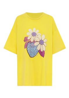 Cozy up in our sunshine-yellow tee, kissed by strawberries for a tutti-frutti twist! Oversized fit Crew neckline Short sleeves Breathable Lightweight, non-stretch fabrication 100% Cotton Made ethically in Bali Please note that slight variations and colour irregularities may occur, as the garment is hand-dyed. Refer to swatch image for an accurate design. Model wears a size small. Measurements based off size medium.Under arm to under arm: 70cmShoulder high point to hem: 70cmGrade Rule: 2.5cm diff Oversized Yellow T-shirt For Spring, Yellow T-shirt With Lemon Print For Spring, Relaxed Fit T-shirt With Fruit Print For Spring, Oversized Yellow Screen Print Top, Yellow Oversized Graphic Tee, Spring Fruit Print Relaxed Fit Tops, Spring Relaxed Fit Tops With Fruit Print, Spring Fruit Print Tops With Relaxed Fit, Yellow Relaxed Fit T-shirt For Spring