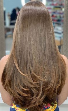 Haircut Long Hair Layered, Haircuts With Curtain Bangs Medium, 2 Layered Haircut, Brown Layered Haircut, Layered Haircut Long Hair, Layered Haircuts For Wavy Hair, Layered Haircut For Long Hair, Long Layered Hair Straight, Layered Haircuts With Curtain Bangs