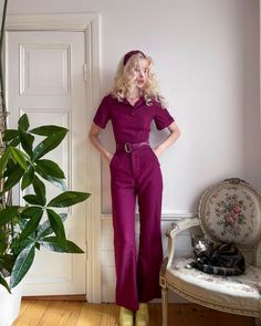 70s Fashion Elegant Classy, Classy Creative Outfit, Modern 60s Style Outfits, 70s Work Outfits Women, Feminine 70s Fashion, Vintage Jazz Outfit, 60s Womens Fashion Classy, Classy Outfits Colorful, Classy 70s Outfits