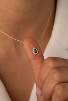 Gold Necklace Emerald, Necklace Emerald, Solid Gold Necklace, Drop Pendant Necklace, Emerald Pendant, Emerald Necklace