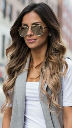 my quest is over .. this is the look i want Hair Color Flamboyage, Highlights For Dark Brown Hair, Hair Decor, Waves Hair, Brunette Balayage Hair, Ombré Hair, Long Brown Hair, Trendy Hair, Dark Brown Hair