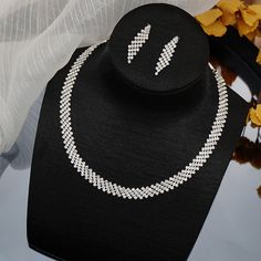 Material: Rhinestone Style: Personality Formal Necklace, Body Chain Jewelry, Luxury Dress, Bridal Jewelry Sets, Earrings Collection, Trendy Jewelry, Necklace Earring Set, Necklace Earrings, Chains Jewelry