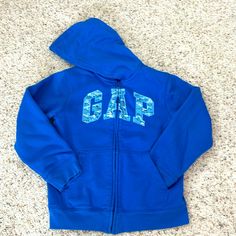 Gap Zip Up Sweater Boys Size 10 Blue Like Brand New Blue Cotton Outerwear By Gap, Fitted Blue Outerwear From Gap, Gap Blue Long Sleeve Outerwear, Gap Sweatshirt, Women's Henley, Gap Jacket, Gap Sweater, Gap Jackets, Black Zip Ups