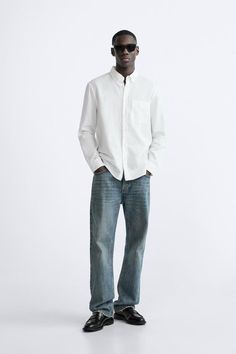 Oxford Shirt Outfit Men, White Longsleeves Outfit, White Oxford Shirt Outfit, Oxford Shirt Outfit, Shirt Men Outfit, Longsleeves Outfit, White Oxford Shirt, Minimalistic Outfits, White Oxford