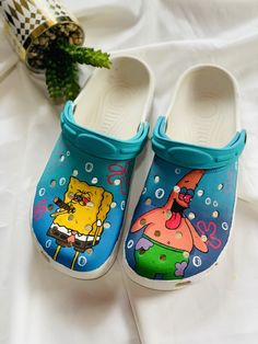 Custom Crocs Paint, Spongebob Painted Shoes, Painted Crocs Ideas, Drawing On Crocs, High Spongebob And Patrick