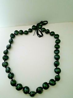 Kukui Nut Lei Necklace Plain Black Hawaiian Jewelry 32" | eBay Kukui Nut Lei, Kukui Nut, Hawaiian Jewelry, Vintage Inspired Outfits, Graduation Ideas, Black Jewelry, Plain Black, Wood Jewellery, Wonderful Things