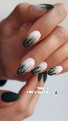 Nature Inspired Nails, Christmas Nail Colors, Tree Nail Art, Kutek Disney, Tree Nails, Christmas Nails Easy, Christmas Nails Acrylic, Nails 2023