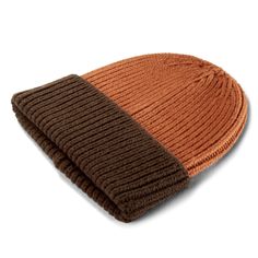 This winter-ready beanie for men is made from a blend of materials that promises to hold heat on chilly days… without trapping sweat! Designed in Denmark. Features a brown folded brim and a burnt-orange body. A casual beanie that keeps you warm – no matter where the road takes you. Casual Beanie, Beanie For Men, Good Color Combinations, Cool Hats, Burnt Orange, The Road, Denmark, How To Look Better, Winter Hats