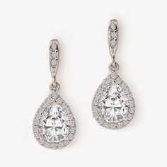 Elegant Teardrop dangle earrings are the perfect gift for your bridesmaids. 18K White Gold plated over base metal Cubic Zirconia pave crystals Hypoallergenic post Height 1.2in(3 cm) x Width 0.5in(1.3 cm) #E267 Solitaire Necklace, Teardrop Dangle Earrings, Solitaire Necklaces, Wedding Moments, Silver Drop Earrings, Bridesmaid Earrings, Silver Earrings Dangle, Bridesmaids Gifts, Vintage Bohemian