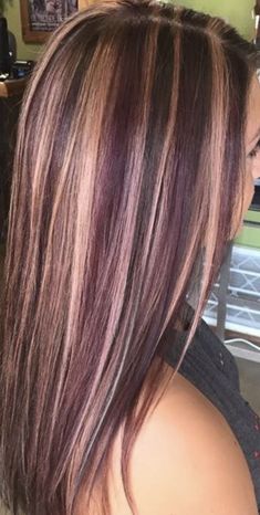 Blond And Purple Highlights On Brown Hair, Purple Hair Chunky Highlights, Purple Hair Highlights On Brown Hair, Subtle Hair Dye Ideas For Blondes, Underdye Hair With Highlights, Colored Stripes In Hair, Purple Hair Streaks Brunette, Purple Chunky Highlights Brown Hair, 2000s Hair Dye