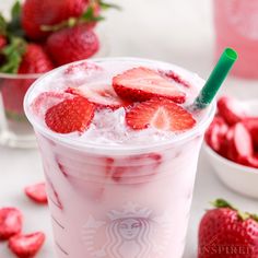 Make the infamous Starbucks Pink Drink in the comfort of your own home with just 7 ingredients for a fraction of the price, but with the same great taste you crave. Healthy Orange Julius Recipe, Easy Orange Julius Recipe, Strawberry Lemonade Sangria, Jolly Rancher Vodka, Orange Julius Recipe, Strawberry Sangria