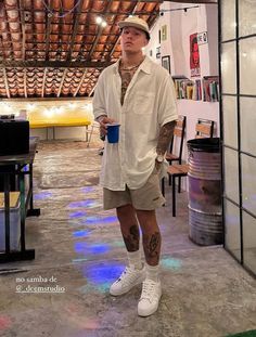 Keinemusik Outfit, Coachella Outfit Men, Festival Outfits Men, Outfits Men Streetwear, Mens Shorts Outfits, Aesthetic Outfits Men, Camisa Social