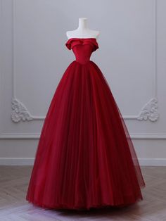 A-Line Tulle Burgundy Long Prom Dress, Burgundy Tulle Long Formal Dress Queens Dress Royal, Ruby Colored Dress, Pretty Prom Dresses Red, Red Gown Dress, Champagne Formal Dresses, Prom Dress Tulle, Prom Dress Burgundy, Tulle Long Dress, Long Formal Dress