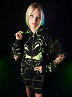 We'd stay on Oogie Boogie's good side if we were you! We hear he's the meanest guy around! From The Nightmare Before Christmas  this zip-up hoodie dress features the one and only Oogie Boogie printed on the front. It has an oversized fit and comes with fishnet paneling on the sleeves plus stitch designs. Comes with a drawstring hood and kangaroo pocket. It even glows in the dark! Oogie Boogie Hoodie, Nightmare Before Christmas Clothing, The Nightmare Before Christmas Oogie, Nightmare Before Christmas Oogie Boogie, Goth Hoodie, Her Universe, Tall Hoodies, Christmas Things, Oogie Boogie