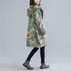 One size: length 88cm, bust 130cm, shoulder 45cm, sleeve 59cm. Notes: the Error within 3 cm due to manual measurement (Unit: cm 1 inch = 2.54 cm, 1 cm = 0.39 inch) Women Winter Coat, Plus Size Vintage, Down Parka, Winter Coats Women, Chinese Style, Vintage Prints, Winter Coat, Parka, Zipper Pocket