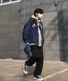 Korean Street Fashion Men, Varsity Jacket Outfit, Spiritual Fashion, Guys Fits, Trendy Boy Outfits, Korean Streetwear, Streetwear Mode, Street Style Outfits Men, Guys Clothing Styles