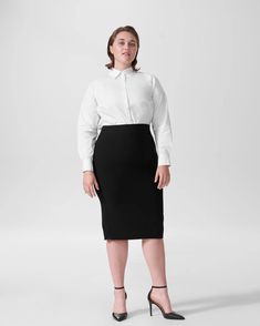 SHOP THE FULL SUITING COLLECTION Meet Lynn - a classic midi-length pencil skirt in a luxe stretch twill with perfectly placed pockets. Simple and streamlined, this piece is a workwear staple that will work for the weekend. Sharp and sophisticated, the suiting skirt is the base for your new power outfit. Skirt has a zip Sleek Black Pencil Skirt, Black Pencil Skirt Skort Affordable, Black Midi Pencil Skirt With Lining, Chic Black Non-stretch Pencil Skirt, Non-stretch Black Pencil Skirt, Puffer Vest Fashion, Pencil Skirt Work, Pencil Skirt Casual, Weekend Dresses