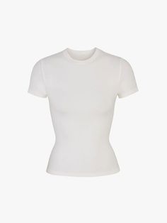 Skims Smoothing Tshirt, Skims Soft Smoothing T Shirt, Skims Basic Tee, Skims Tee Shirt, Basic White Shirt, Light Yoga, Expect Nothing, Tshirt Outfits